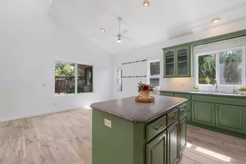 Kitchen - 22170 N Burma Rd, Ramona, CA 92065 photo 7 of 9