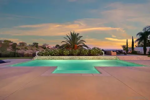 Exterior - 12893 Palisades Ct, Poway, CA 92064 photo 5 of 19