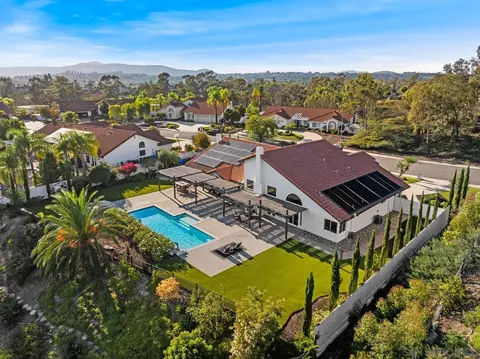 View/Area - 12893 Palisades Ct, Poway, CA 92064 photo 4 of 6