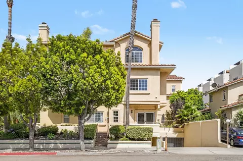 919 W Lewis St #1, San Diego, CA 92103