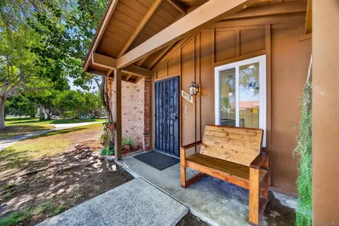 Exterior - 8318 Panorama Ridge Ct, Spring Valley, CA 91977 photo 5 of 8