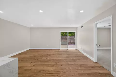 Living - 8318 Panorama Ridge Ct, Spring Valley, CA 91977 photo 3 of 6