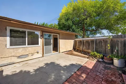 Exterior - 8318 Panorama Ridge Ct, Spring Valley, CA 91977 photo 2 of 8