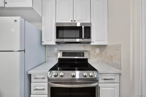 Kitchen - 8318 Panorama Ridge Ct, Spring Valley, CA 91977 photo 4 of 5