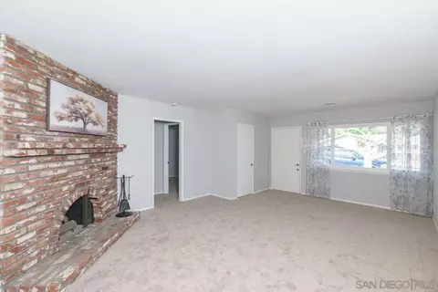 Living - 133 Cregar St, Oceanside, CA 92054 photo 2 of 5