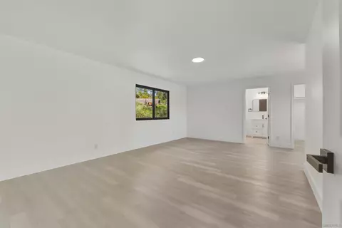 Bedroom - 11618 Johnson Lake Rd, Lakeside, CA 92040 photo 2 of 7