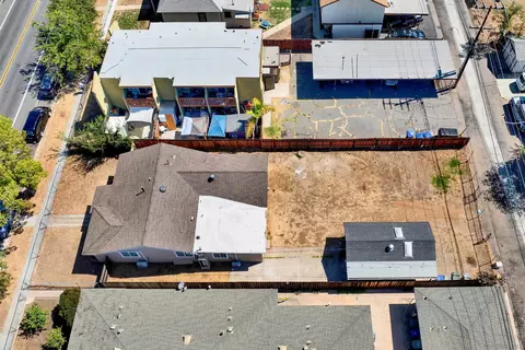 View/Area - 127 W 5th Ave, Escondido, CA 92025 photo 3 of 7