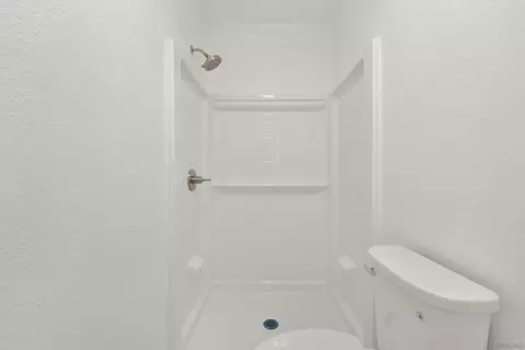 Bath - 127 W 5th Ave, Escondido, CA 92025 photo 4 of 4