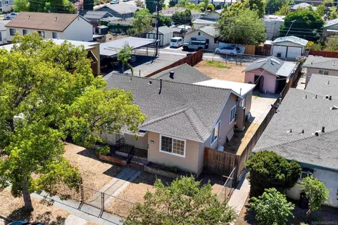 View/Area - 127 W 5th Ave, Escondido, CA 92025 photo 6 of 7