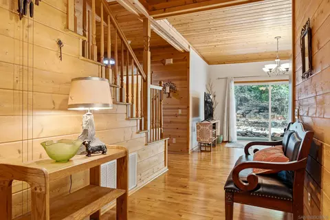 Entry Way - 4518 Pine Ridge Ave, Julian, CA 92036 photo 4 of 5