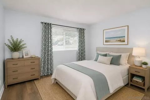 Bedroom - 10760 N Magnolia Ave #B7, Santee, CA 92071 photo 1 of 5