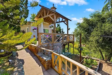 Exterior - 720 Sky Mountain Ln, Alpine, CA 91901 photo 4 of 31