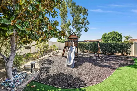 Exterior - 731 Inspiration, Escondido, CA 92025 photo 7 of 18