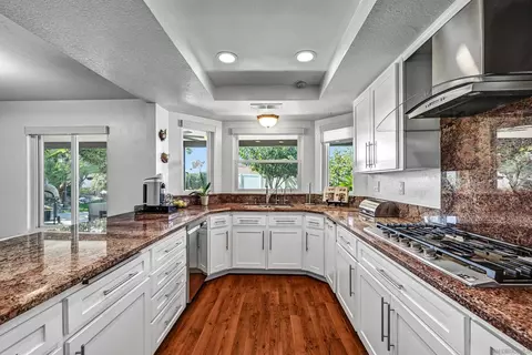 Kitchen - 731 Inspiration, Escondido, CA 92025 photo 2 of 6