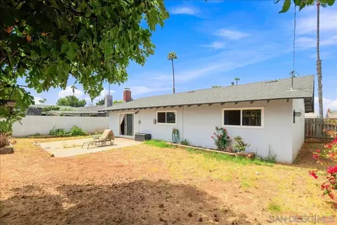 Exterior - 1325 5th St, Imperial Beach, CA 91932 photo 3 of 3