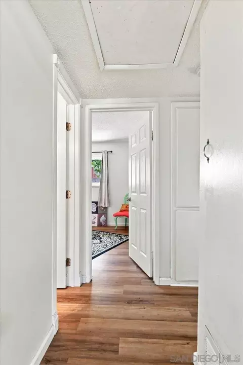 Entry Way - 1325 5th St, Imperial Beach, CA 91932 photo 3 of 4