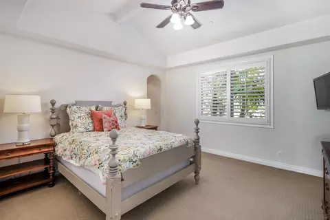 Bedroom - 1299 Urania Ave, Encinitas, CA 92024 photo 1 of 6