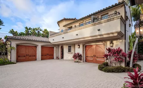 Exterior - 1299 Urania Ave, Encinitas, CA 92024 photo 7 of 11