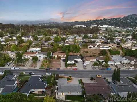 View/Area - 5994 Amaya Dr, La Mesa, CA 91942 photo 4 of 7