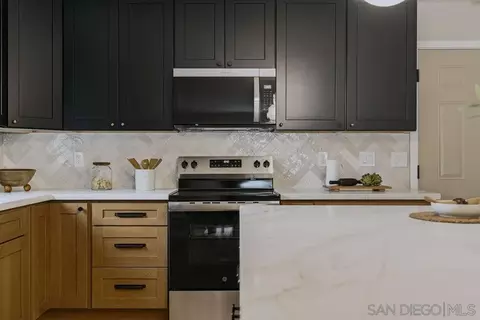 Kitchen - 5994 Amaya Dr, La Mesa, CA 91942 photo 10 of 10