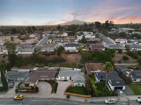 View/Area - 5994 Amaya Dr, La Mesa, CA 91942 photo 2 of 7