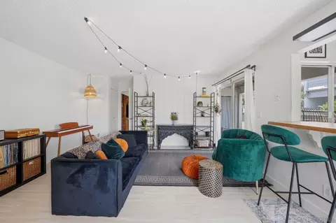 3246 Ashford St #B, San Diego, CA 92111