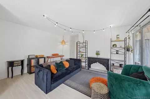 3246 Ashford St #B, San Diego, CA 92111