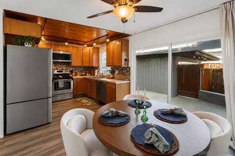 Dining - 10657 Prince Carlos Ln, Santee, CA 92071 photo 3 of 4