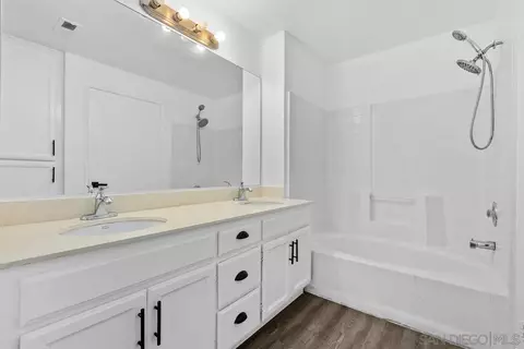 Bath - 320 Isthmus #27, Oceanside, CA 92058 photo 2 of 3