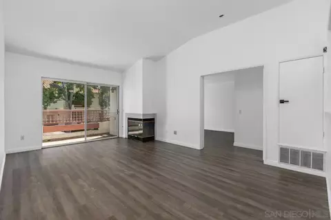 Living - 320 Isthmus #27, Oceanside, CA 92058 photo 2 of 5