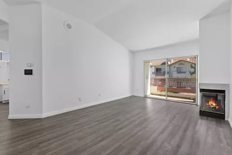 Living - 320 Isthmus #27, Oceanside, CA 92058 photo 4 of 5