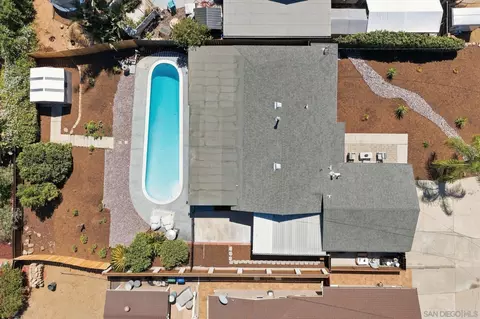 Exterior - 7918 Linen Dr, Santee, CA 92071 photo 10 of 11