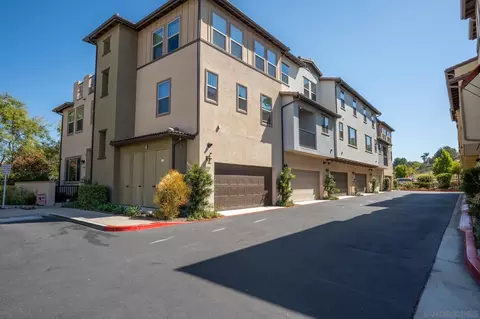Exterior - 1832 Mesquite Way, Oceanside, CA 92056 photo 4 of 10