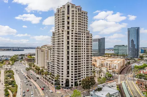 700 W Harbor Dr #1502, San Diego, CA 92101
