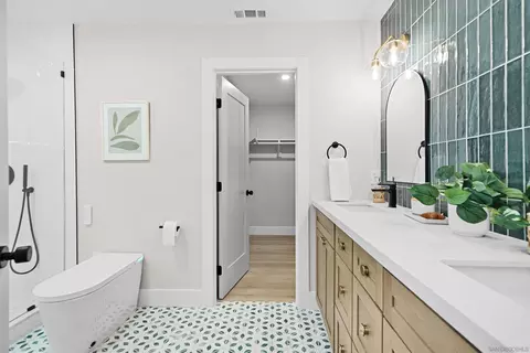 Bath - 316 S Ditmar, Oceanside, CA 92054 photo 1 of 6