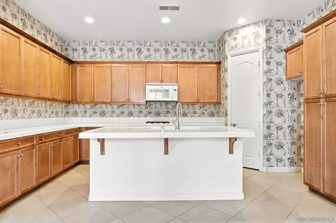 Kitchen - 317 Valley Hts, Oceanside, CA 92057 photo 3 of 3