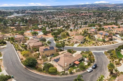 View/Area - 317 Valley Hts, Oceanside, CA 92057 photo 3 of 5