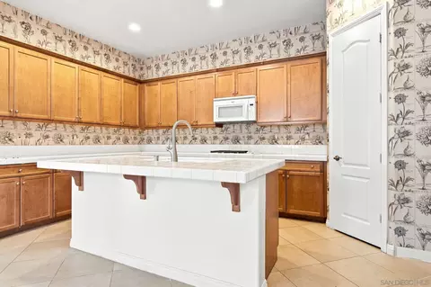 Kitchen - 317 Valley Hts, Oceanside, CA 92057 photo 1 of 3