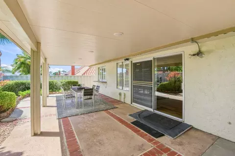 Exterior - 4233 Dawn Ln, Oceanside, CA 92056 photo 4 of 7