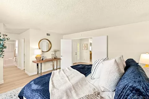 Bedroom - 4233 Dawn Ln, Oceanside, CA 92056 photo 3 of 6