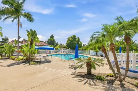 Exterior - 4233 Dawn Ln, Oceanside, CA 92056 photo 6 of 7