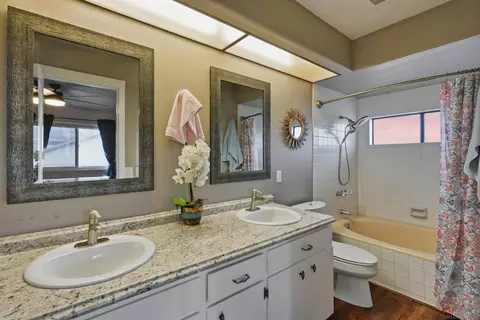 Bath - 10835 Hillcreek Rd, Santee, CA 92071 photo 2 of 3