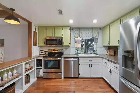 Kitchen - 10835 Hillcreek Rd, Santee, CA 92071 photo 1 of 3