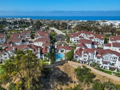 View/Area - 790 Harbor Cliff Way #191, Oceanside, CA 92054 photo 3 of 14