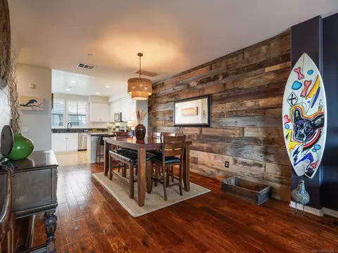 Dining - 790 Harbor Cliff Way #191, Oceanside, CA 92054 photo 1 of 2