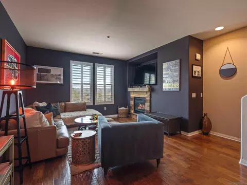Living - 790 Harbor Cliff Way #191, Oceanside, CA 92054 photo 5 of 5