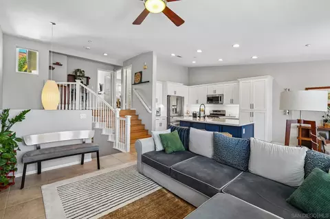 3156 Harbor Ridge Ln, San Diego, CA 92103