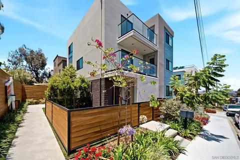 2126 San Clemente St, San Diego, CA 92107