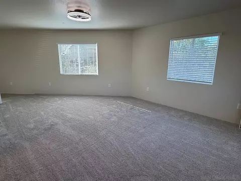 Living - 1413 Shoshone St, Oceanside, CA 92058 photo 2 of 2