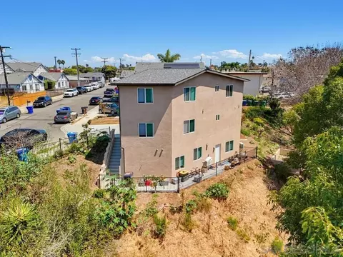 View/Area - 1413 Shoshone St, Oceanside, CA 92058 photo 5 of 17